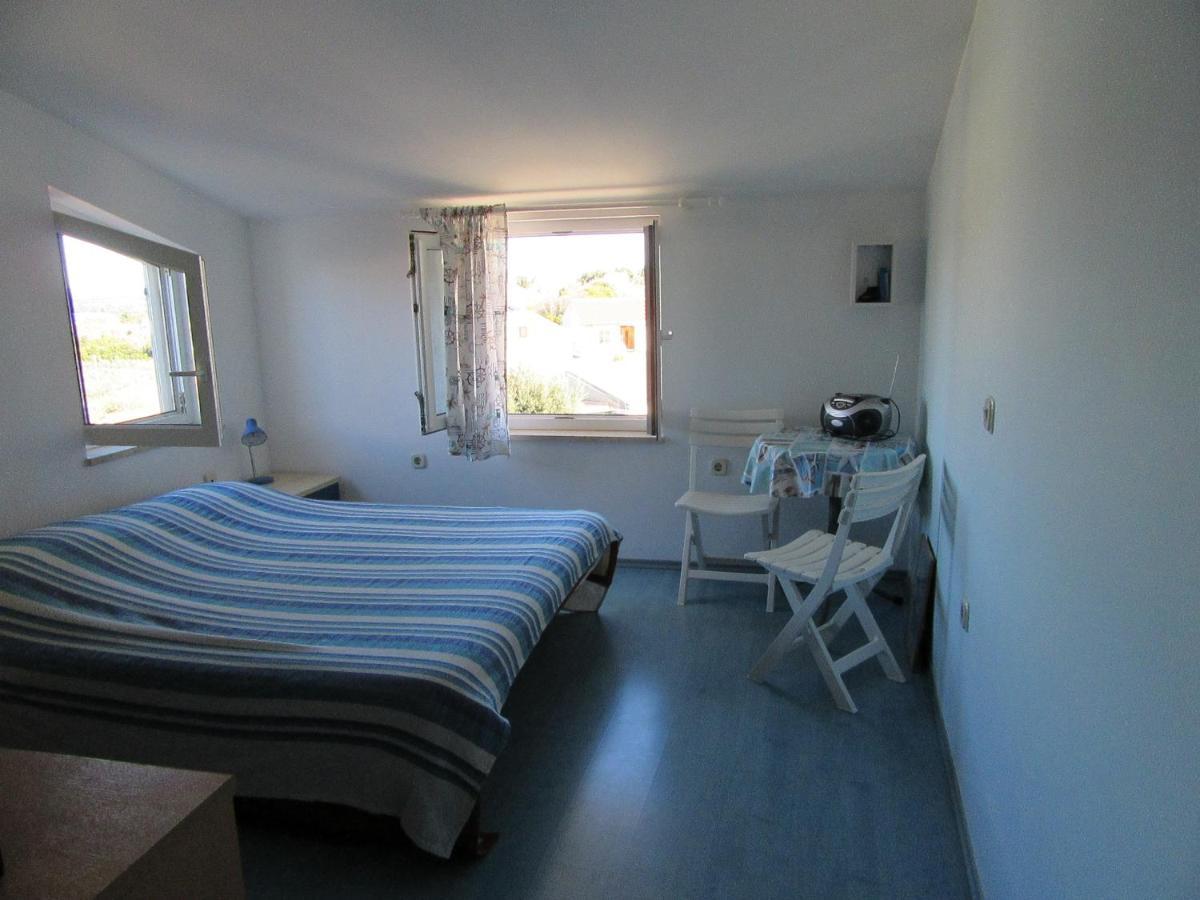 Apartment Antonio พูลา ภายนอก รูปภาพ