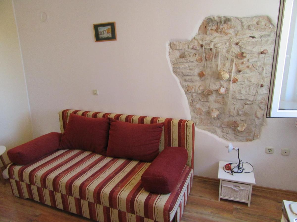 Apartment Antonio พูลา ภายนอก รูปภาพ